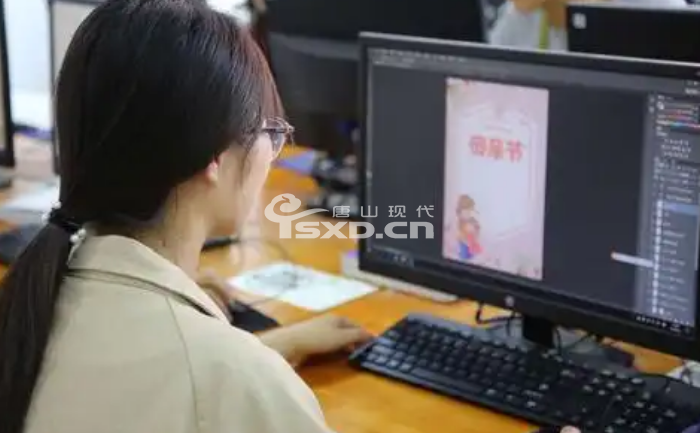 中专学历可以学平面设计吗 中专学历可以学平面设计吗